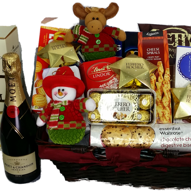 Christmas Cheer Hamper with Moet & Festive Treats