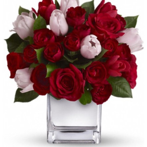 It had to be You Cube Vase Bouquet
