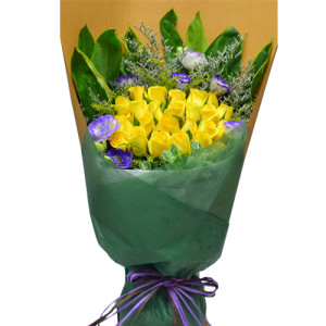 Ecuador Rose Garden Golden Bliss Yellow Roses Bouquet 18pcs