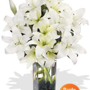 7 Oriental White Lily Bouquet