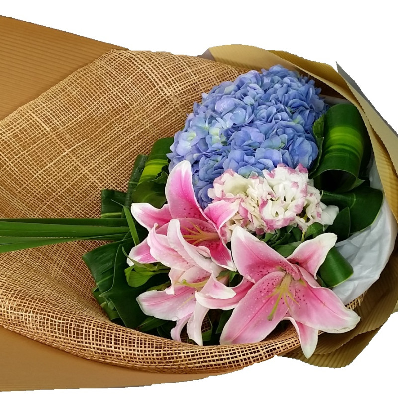 Love Blossoms Bouquet