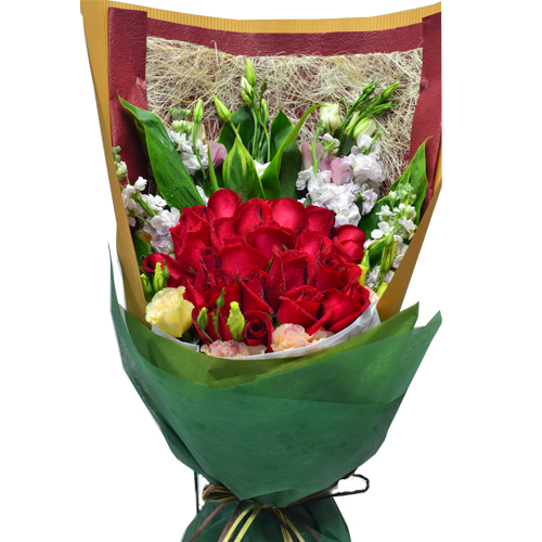 Ecuador Rose Garden Enchanted Romance Roses Bouquet 24 Red Roses