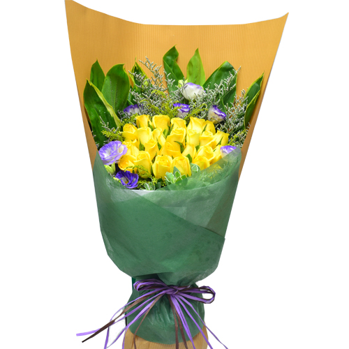 Ecuador Rose Garden Golden Bliss Yellow Roses Bouquet 18pcs