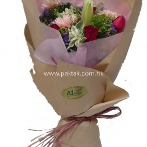 YYC Flowers Valentine Bouquet Deluxe